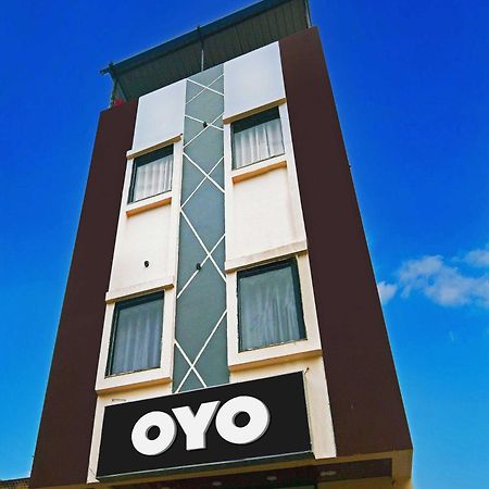 Oyo Flagship Hotel Blue Tick Indore Eksteriør billede